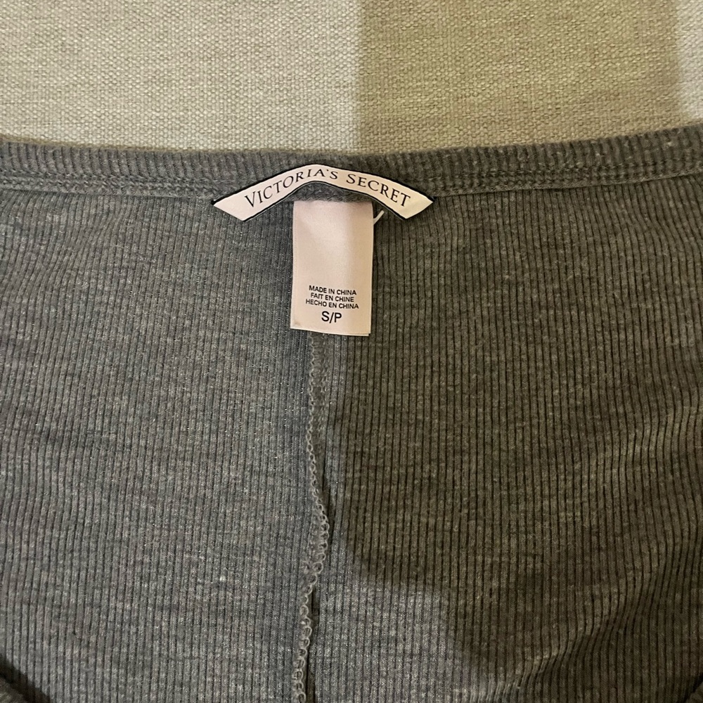 Victoria’s Secret Ribbed Sleep Romper - Picture 3 of 3
